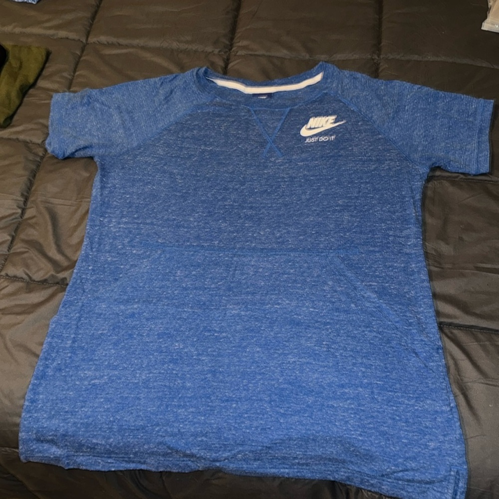 Women’s blue XL Nike Shirt